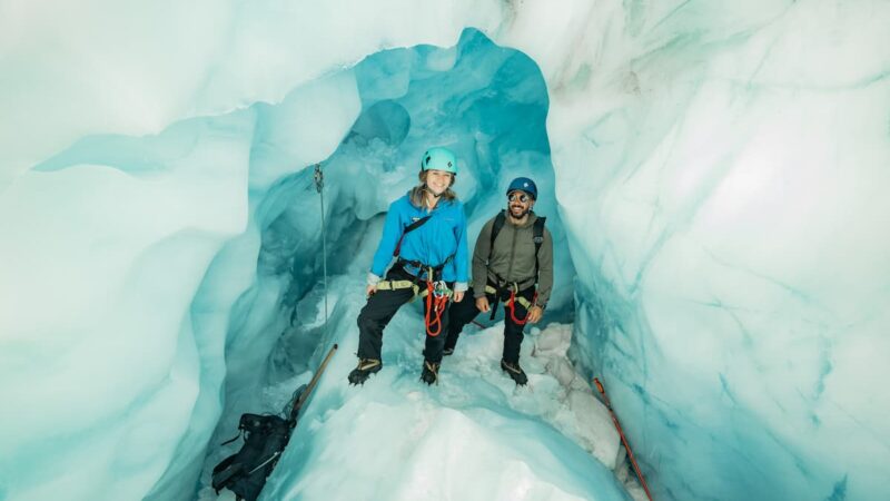 fox-glacier-holiday-park-ice-caves (1)