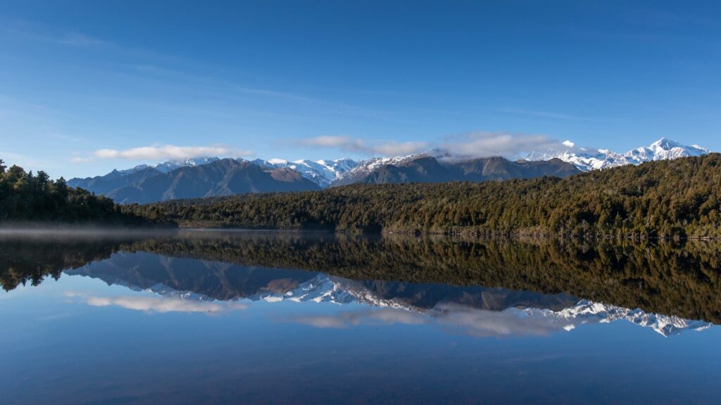 fox-glacier-lake-gault-walk